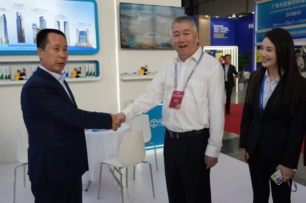 1764726825537568.jpg 1764726825537568.jpg