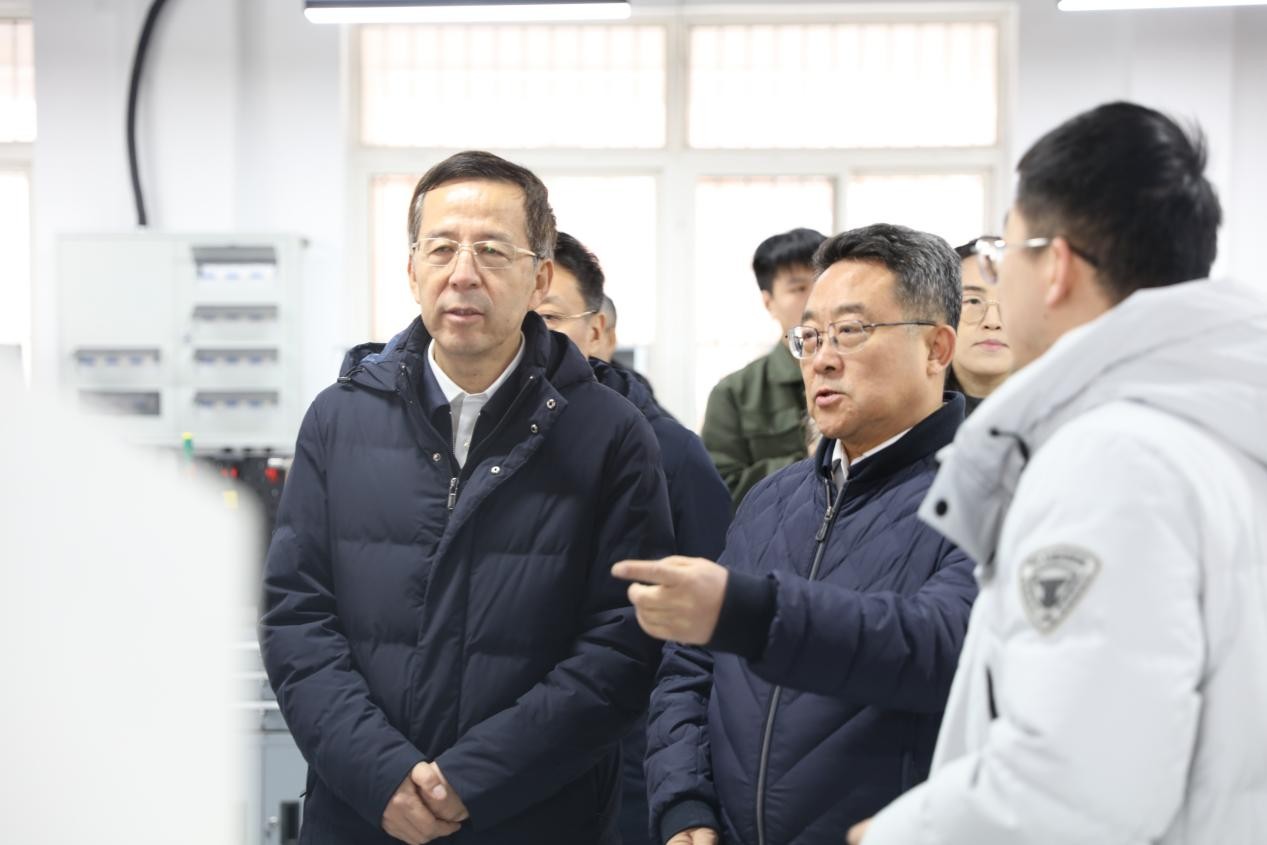 1765787486575610.jpg 1765787486575610.jpg